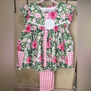 Sweet honey floral and gingham pink checkered leggings set. Size 8y NWT.Vibrant!